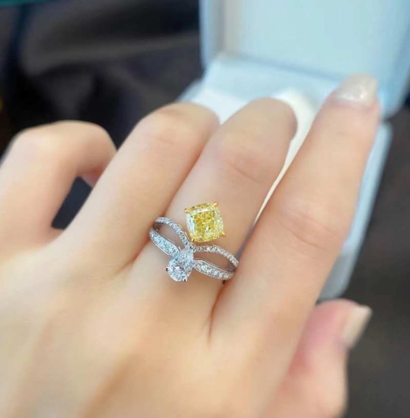 CHAUMET